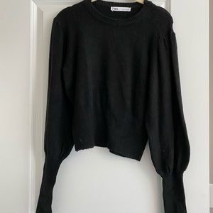 Zara long sleeve black sweater S